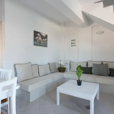 Vila Endless Blue Kalamítsi