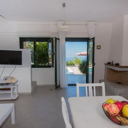 Vila Endless Blue Kalamítsi