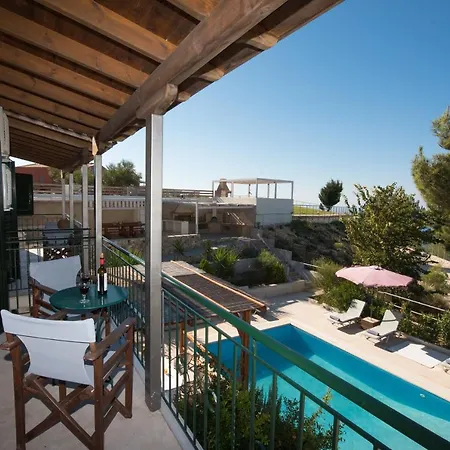 Vila Endless Blue Kalamítsi